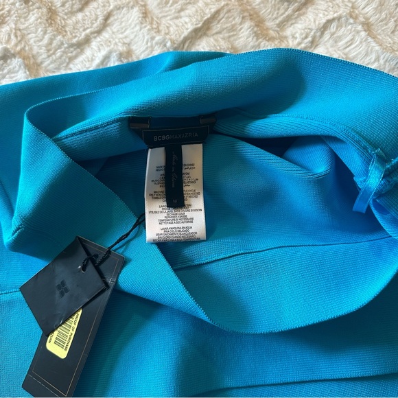 BCBGMaxAzria Cyan Blue Silvie Bodycon Skirt Size Medium - Picture 7 of 11
